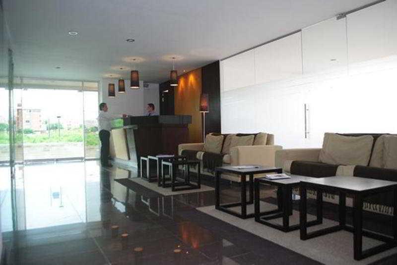 Atlantis Suites Baq -Apartamento Moderno-2-Bd Баранкила Екстериор снимка